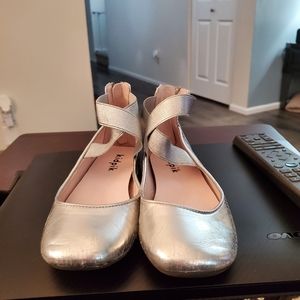 Girls silver dress shoes
